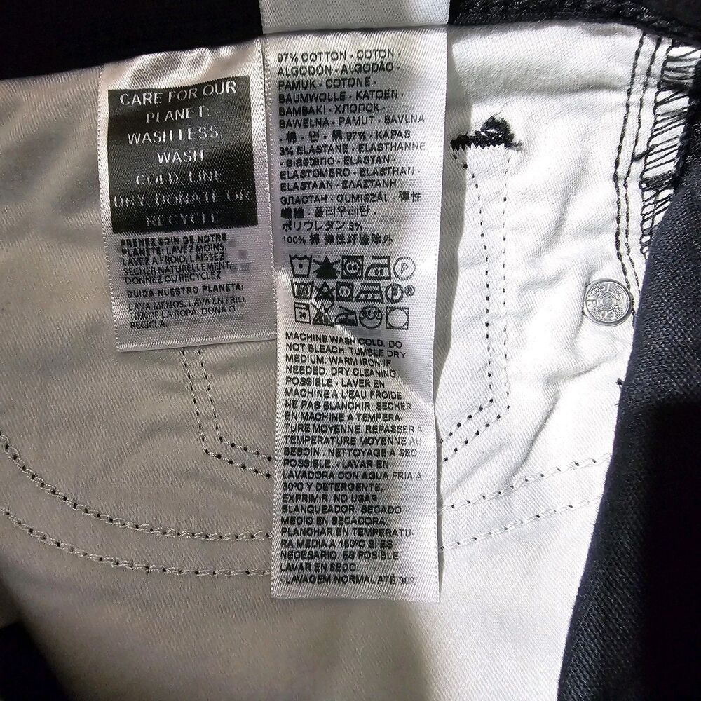 Levi's 314 Shaping Straight Black Stretch Denim Jeans Women's 27x32 - NWT - Picture 11 of 13